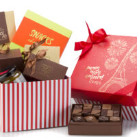 Un regalo de lujo para este fin de año. Te damos la posibilidad de armarlo a tu gusto y escoger tus productos preferidos.
Boîte Prestige “Paris Mon Amour” : $7,70 + productos escogidos