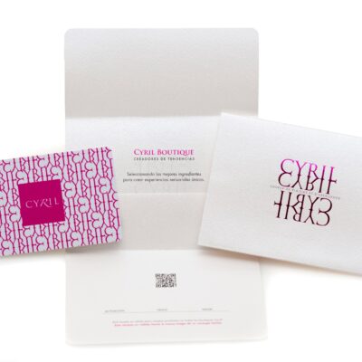 Descubra nuestra Giftcard… Disponible en todos nuestros locales, nuestra tarjeta de regalo es perfecta para cualquier época del año.
Nuestra Giftcard es física, su valor será cargado directamente en uno de nuestros locales, justo antes de ser entregada. Los valores disponibles son:
	•	$25
	•	$30
	•	$45
	•	$60
	•	$85