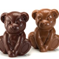Osito Chocolate negro 71% de cacao y chocolate con leche 45% de cacao
Precio $7,95